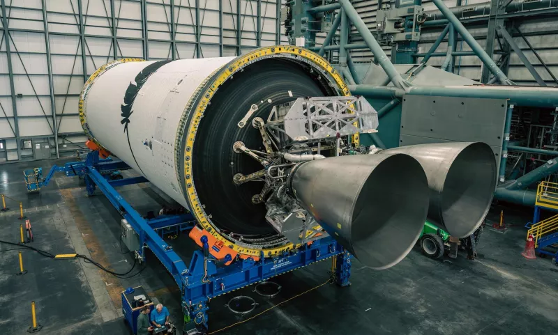 Невдача верхньої стадії ракети «New Glenn» не зіпсувала успіх первинної перезавантаження на мисі Канаверал