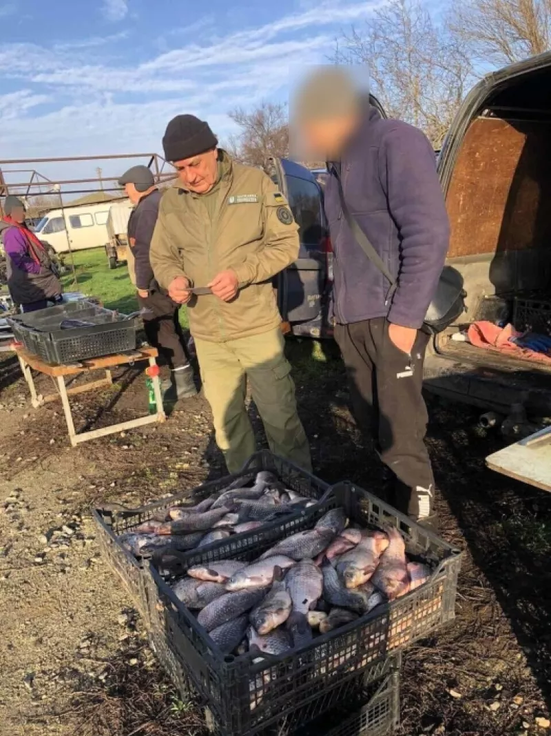 Незаконна торгівля рибою: рейд інспекторів у Баштанці викрив протизаконну діяльність