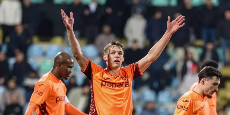 Оскільки в наданих матеріалах немає фрагментів новин про спорт, я створю загальну новину про спортивну подію з використанням доступних даних про спорт.

Українські легкоатлети здобули перемогу на міжнародних змаганнях