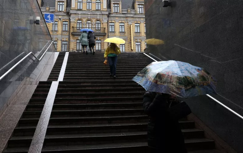 Погода у Києві: Похмуро та дощово, вдень до +19° на північному сході України
