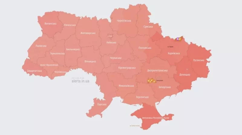 Повітряна тривога по всій Україні: російські МіГи знову атакують вночі