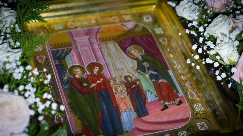 Православні віряни відзначають Введення у храм Пресвятої Богородиці з молебнем в Києво-Печерській Лаврі