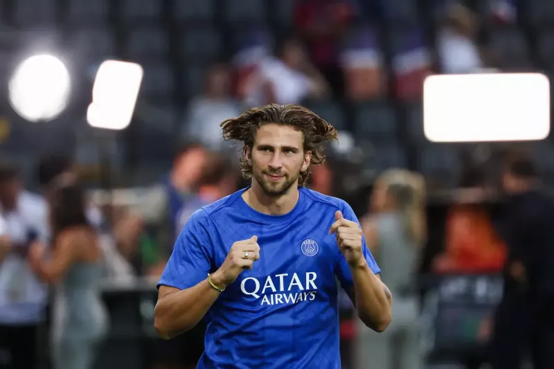 ПСЖ та Ліон: українці Забарний і Яремчук в заявки на важливий матч Ліги 1