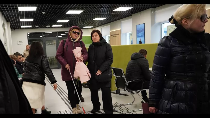 Райффайзен Банк запроваджує безбар'єрність: інклюзивні відділення для всіх в Україні - Video