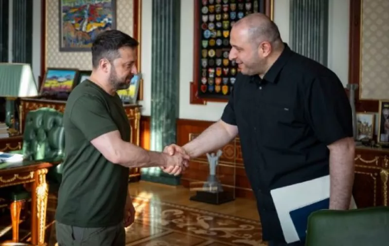 Рустем Умеров відмовився повернутися в Україну amid корупційного скандалу