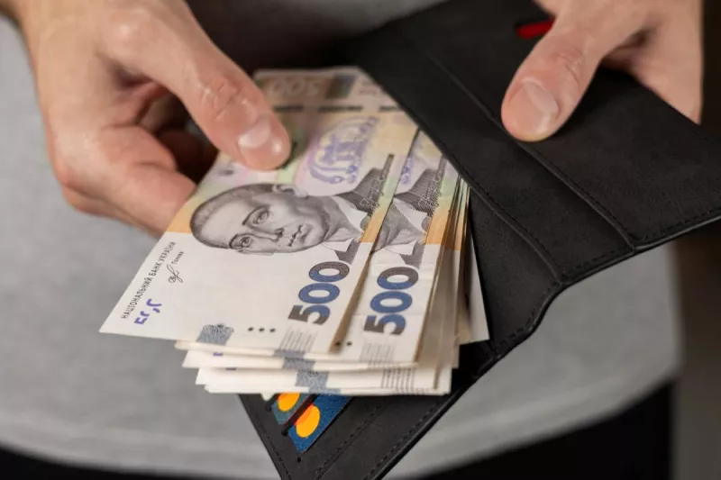 Соціальна підтримка: українці отримають 6500 грн на "Теплу зиму" та 1000 грн на інші потреби