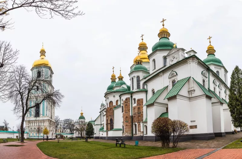 Сьогодні в Україні відзначають церковне свято: що не можна робити на Сойкин день
