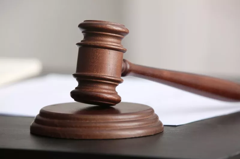 Справа трьох російських командирів за обстріл цивільних у Чернігові передана до суду