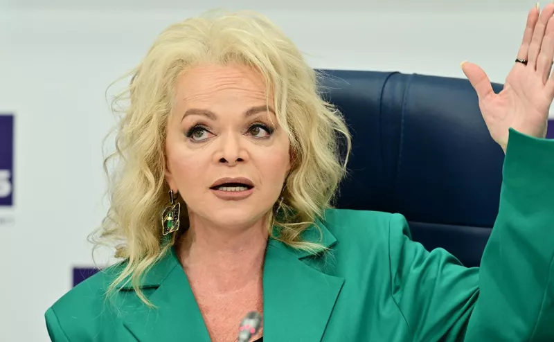 Суд іде: Верховний суд скасував рішення по квартирі Лариси Доліної