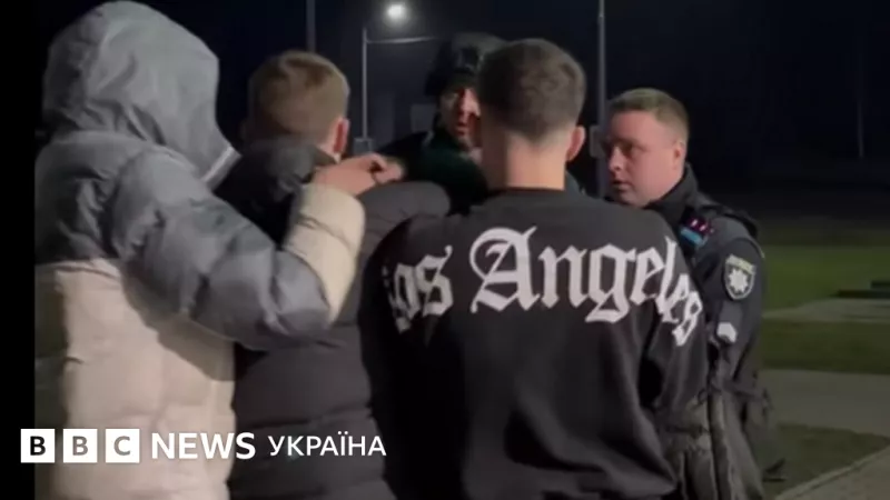 Український ансамбль "Гуцулія" став жертвою нападу в Шептицькому: агресія молоді та реакція поліції викликали обурення