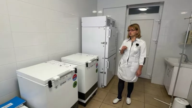 В Україні вводять обов’язкове щеплення проти ВПЛ для дівчат з 2026 року