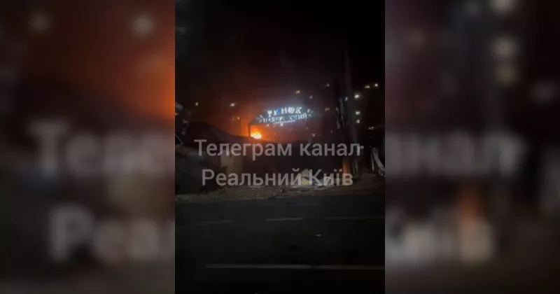 В Вишгороді внаслідок атаки дронів РФ відбулися вибухи, горить будинок
