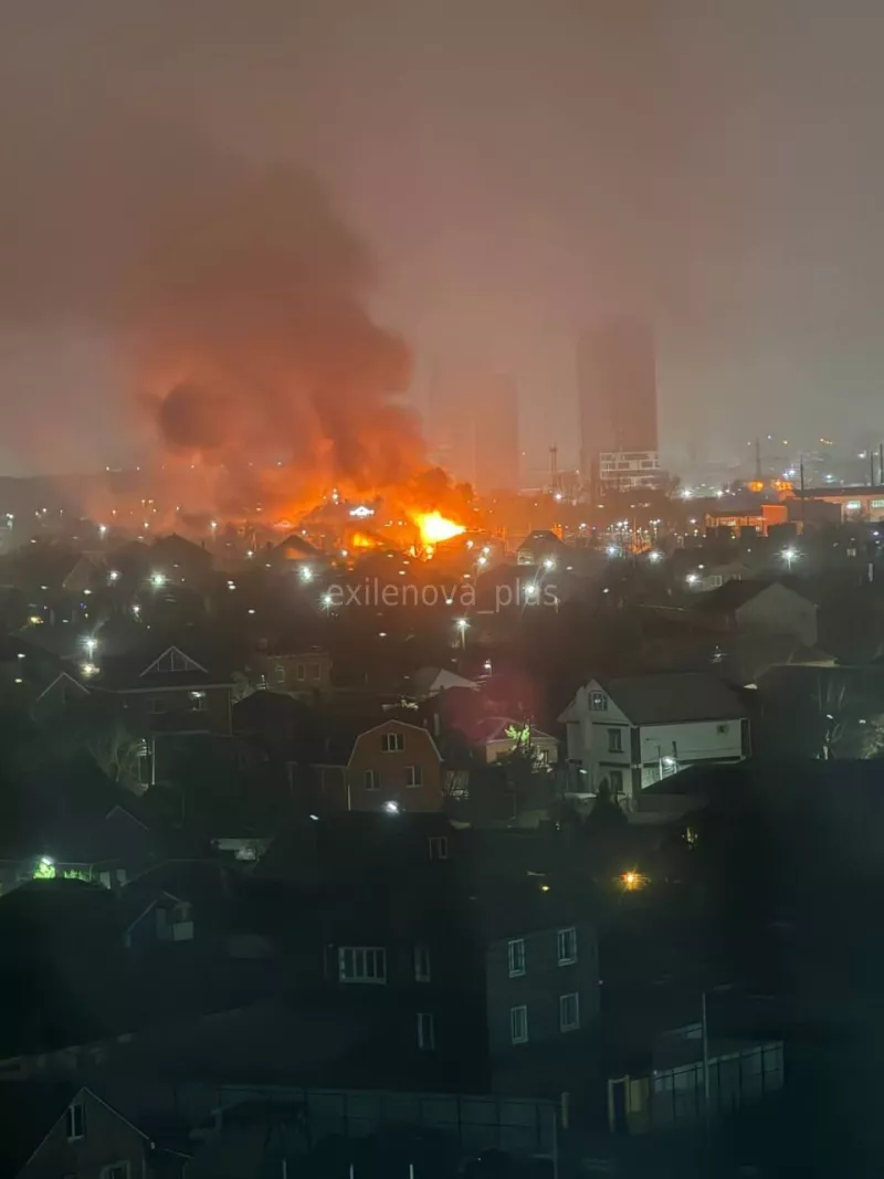 Вибухи в Ростові-на-Дону та Батайську: пошкоджено танкер, є жертви