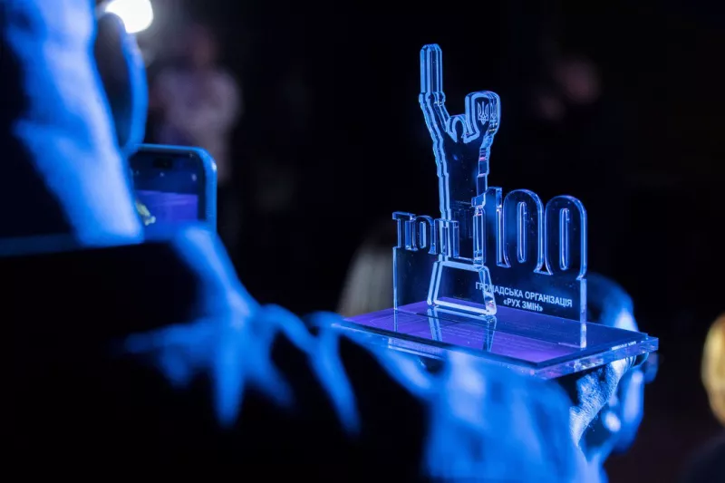 Віталій Кличко відзначив кращі громади Києва на премії «ТОП-100»